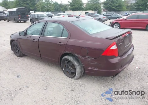 2011 Ford Fusion Se z USA, uszkodzony, nr VIN 3FAHP0HA9BR332992